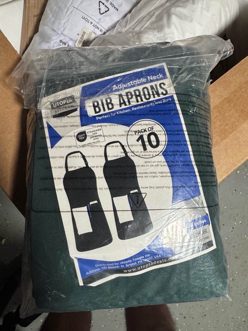 Topia Dark Green Bib Aprons - Packed Set